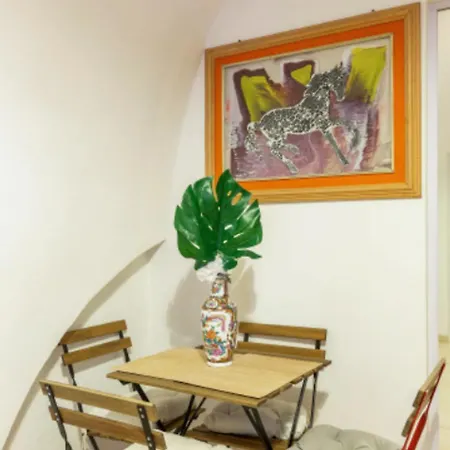 Charming In Bari's Centre - 50 M² - Parking Bari